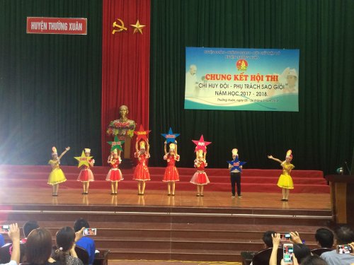 phần chào hỏi.jpg