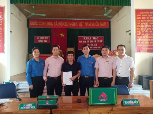 f2a6e5063cdfc7819ece.jpg